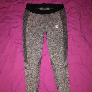IdealFit Seamless Leggings